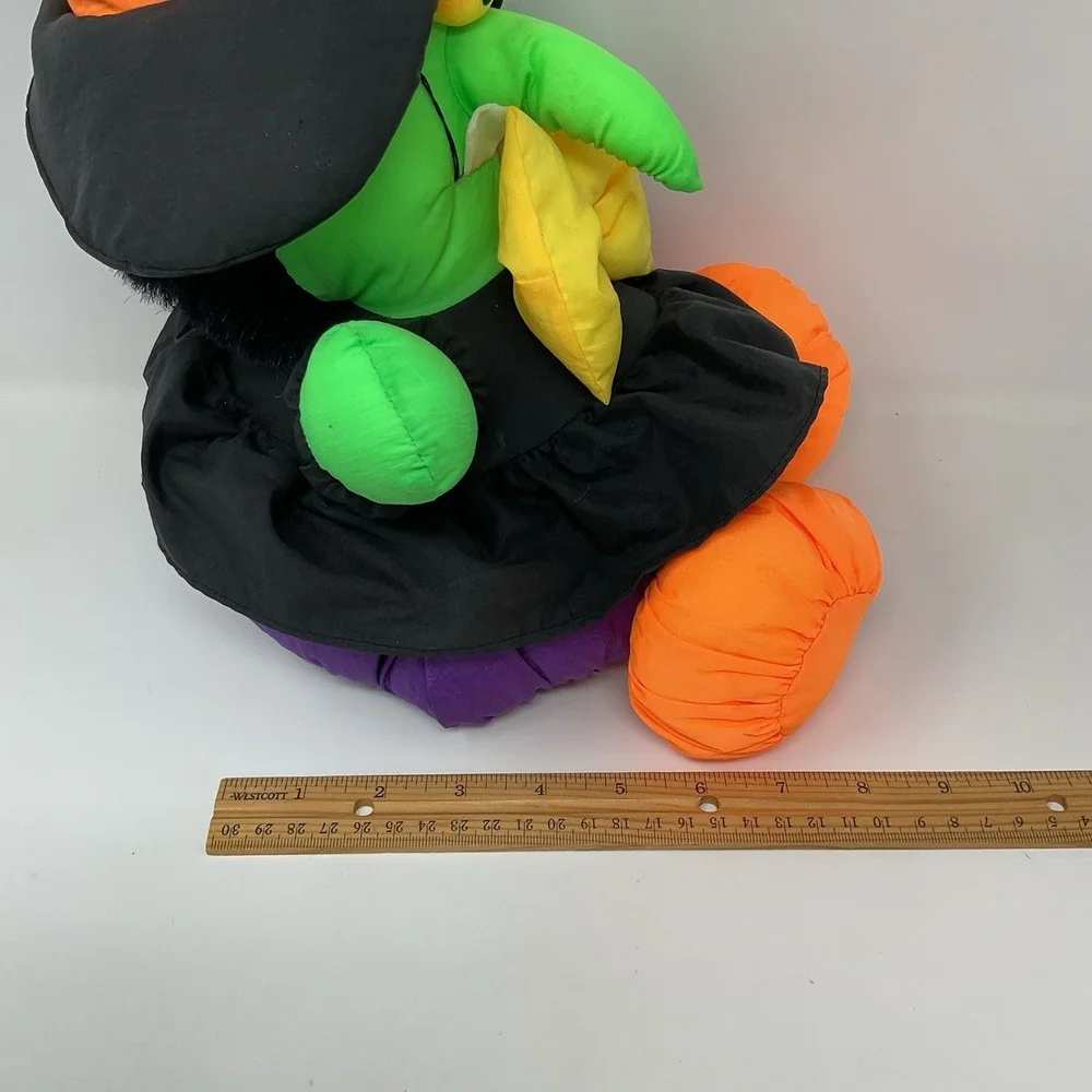 TB Trading Snaggle Tooth Witch Halloween‎ Stuffed Plush Nylon Vintage